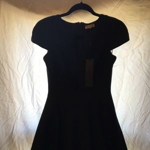 Women's Halston Cap Sleeve Black Dress